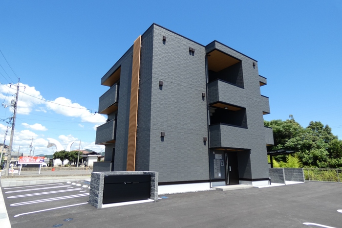 グランパセオ湯田302